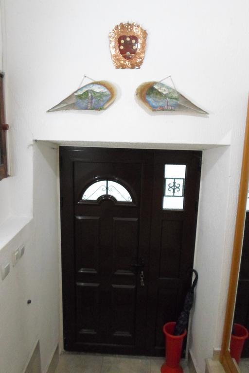 פראסט Holiday Home Stone House מראה חיצוני תמונה