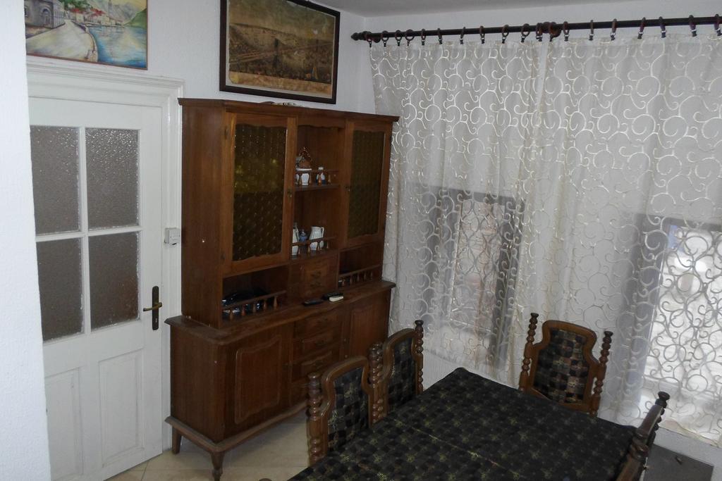 פראסט Holiday Home Stone House מראה חיצוני תמונה
